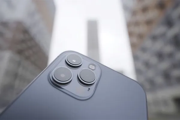 Модем iPhone 14: особенности и технологии